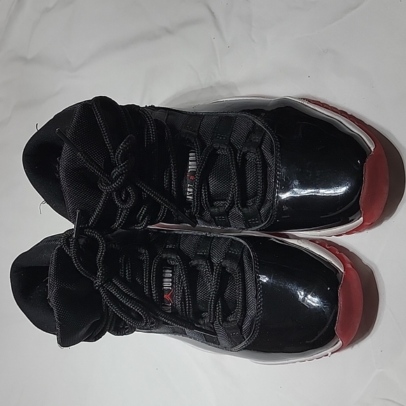 AIRJORDAN NIKE Man shoes Size 9.5 Retro 23  378037-061 1919  excellent condition - Picture 6 of 16